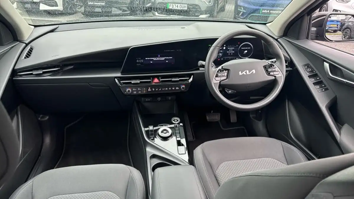 2024-kia-niro-ev-e-2-big-5