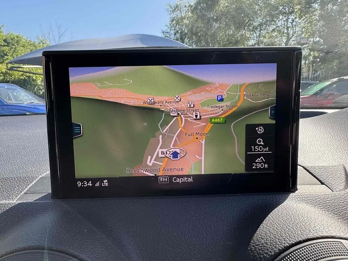 2020-audi-q2-16-30-tdi-sport-s-tronic-big-9