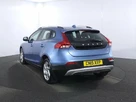 2015-volvo-v40-16td-d2-cross-country-lux-powershift-small-4