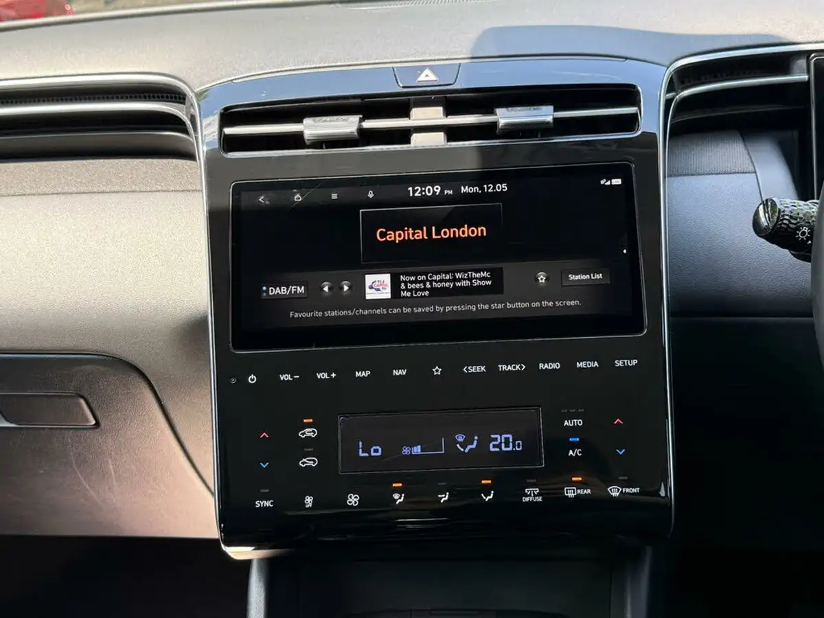 2022-hyundai-tucson-16-t-gdi-se-connect-150ps-big-24