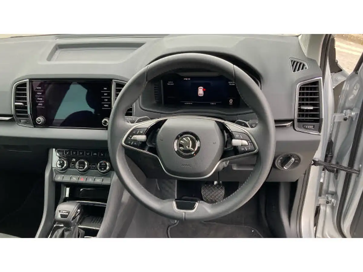 2024-skoda-karoq-15-tsi-se-l-dsg-big-9