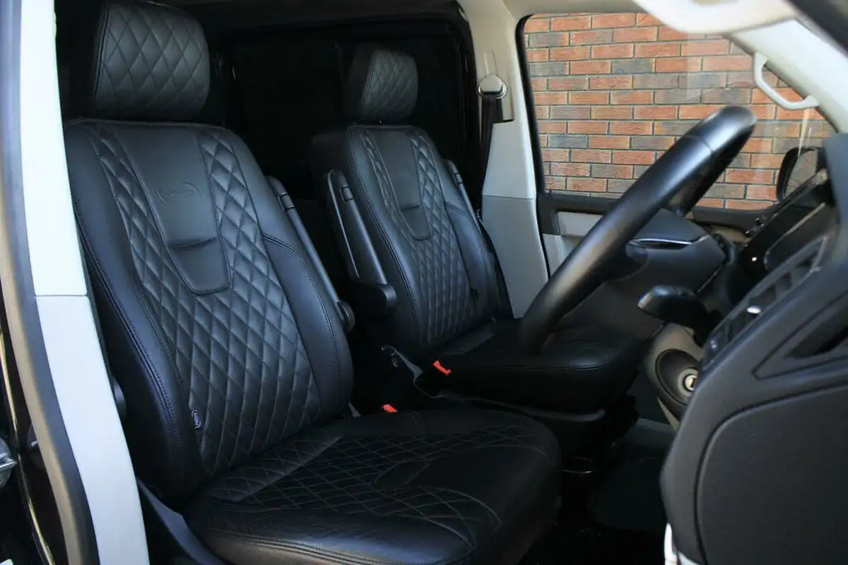 2019-volkswagen-transporter-big-3