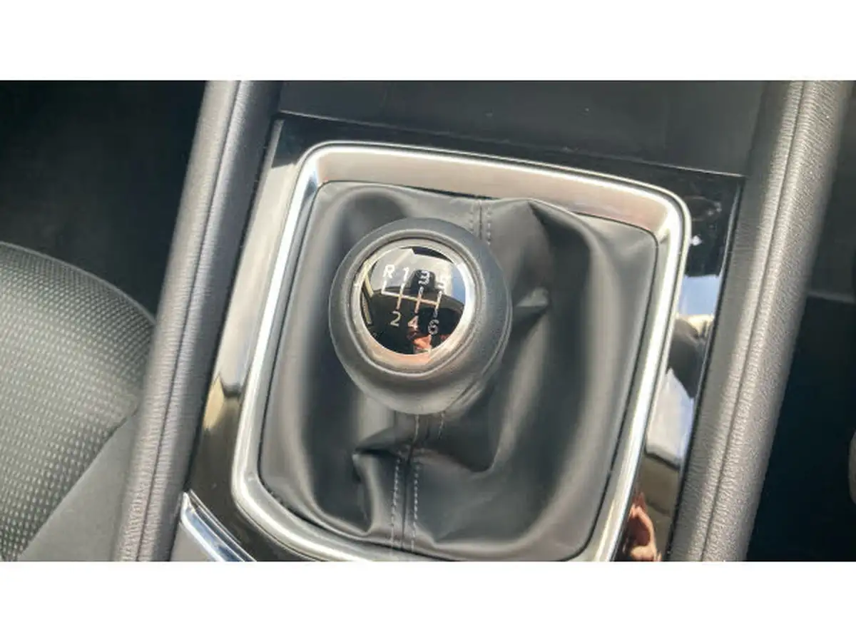 2025-mazda-cx-5-20-centre-line-big-28