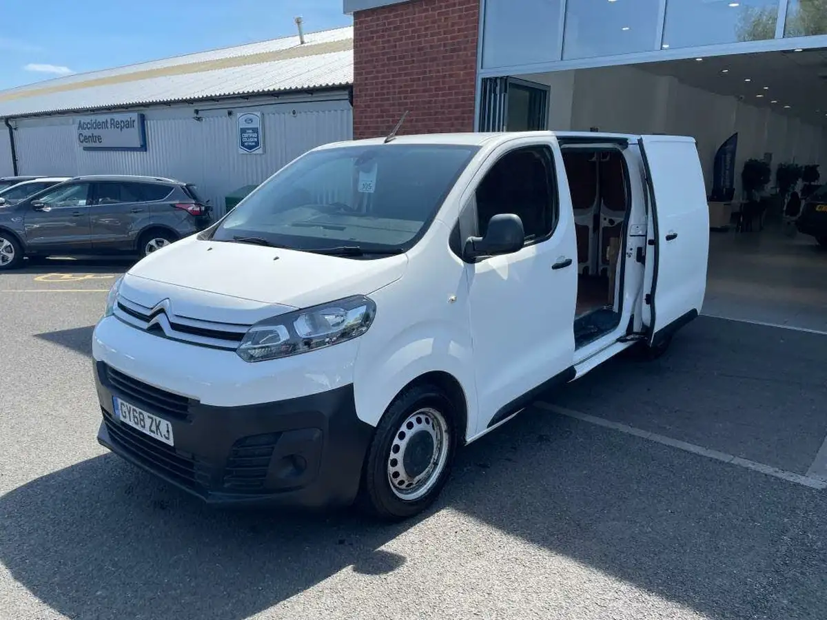 2019-citroen-dispatch-16bluehdi-x-m-1000-115pseu6-ss-big-3