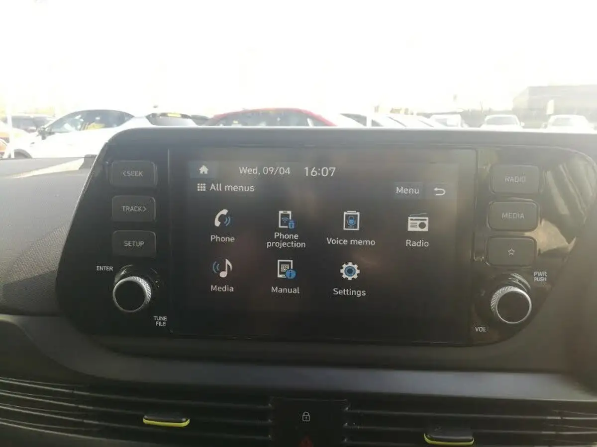 2024-hyundai-i20-10-t-gdi-advance-big-14