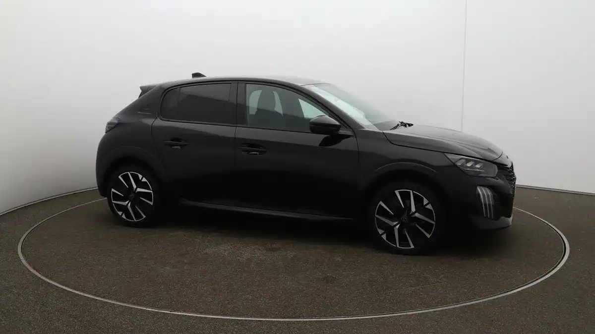 2024-peugeot-208-12-puretech-gt-100ps-big-45