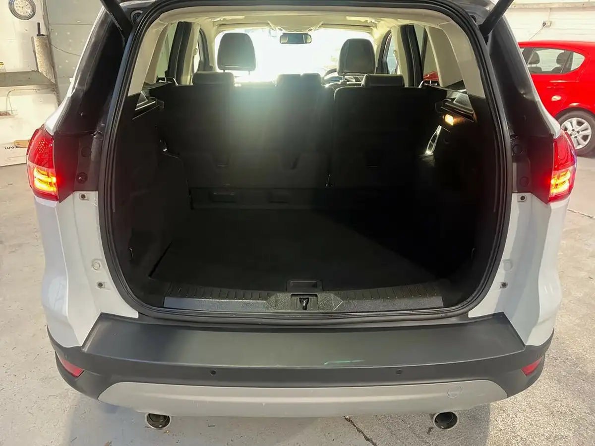 2016-ford-kuga-20tdci-titanium-x-150ps-big-18