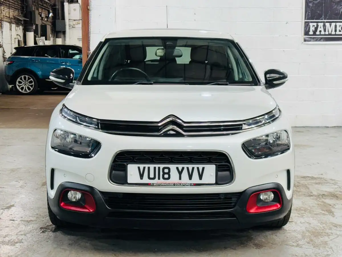 2018-citroen-c4-cactus-12-puretech-flair-110ps-eat6-big-1