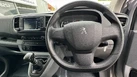 2022-peugeot-expert-20-bluehdi-professional-premium-long-1400-small-36