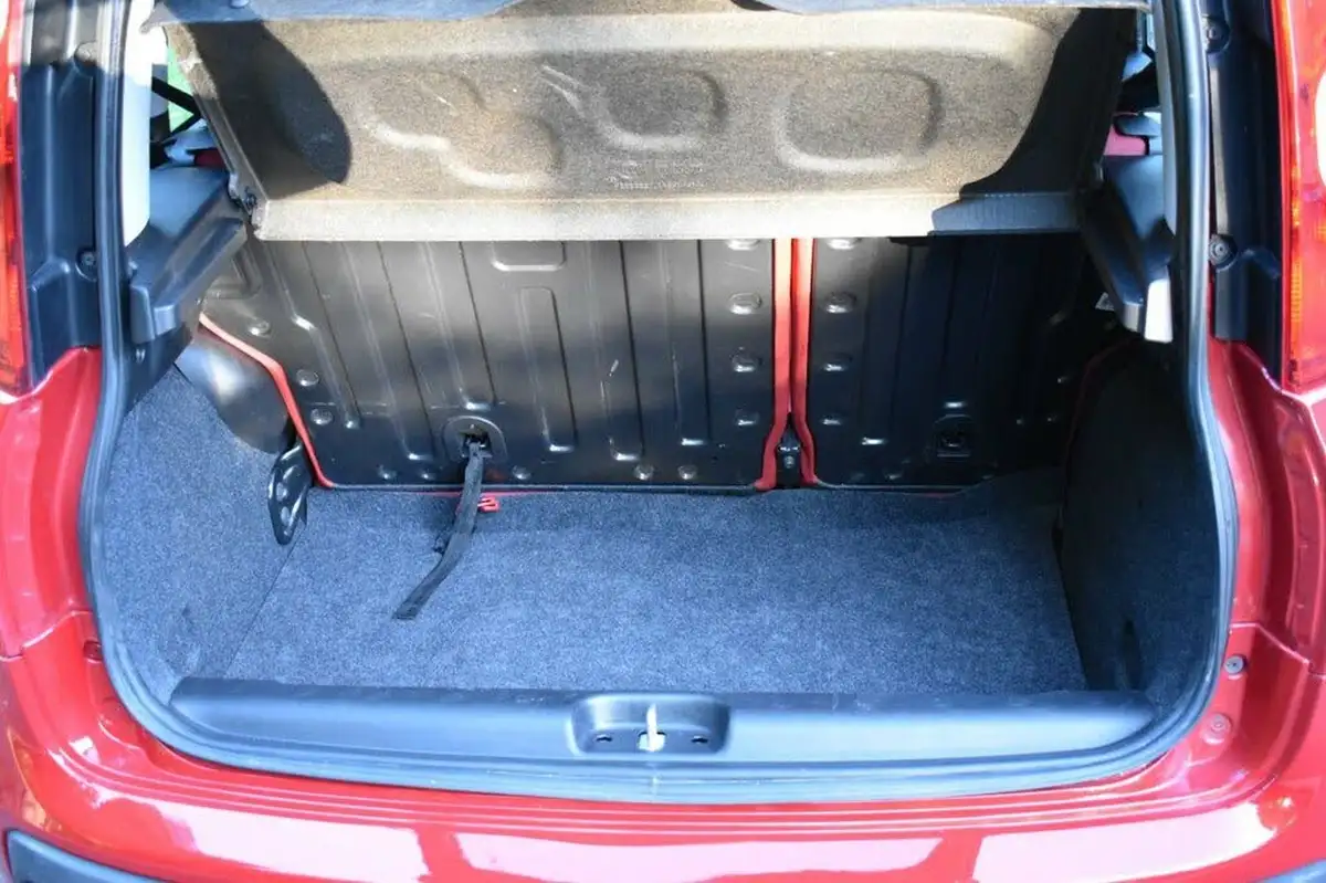 2015-fiat-panda-12-pop-big-17