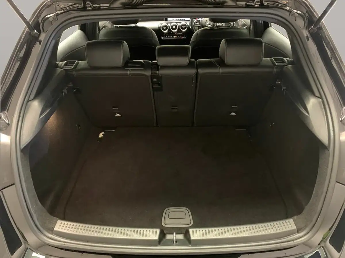 2020-mercedes-benz-a-class-15d-a180d-sport-executive-hatchback-5d-7g-dct-big-43