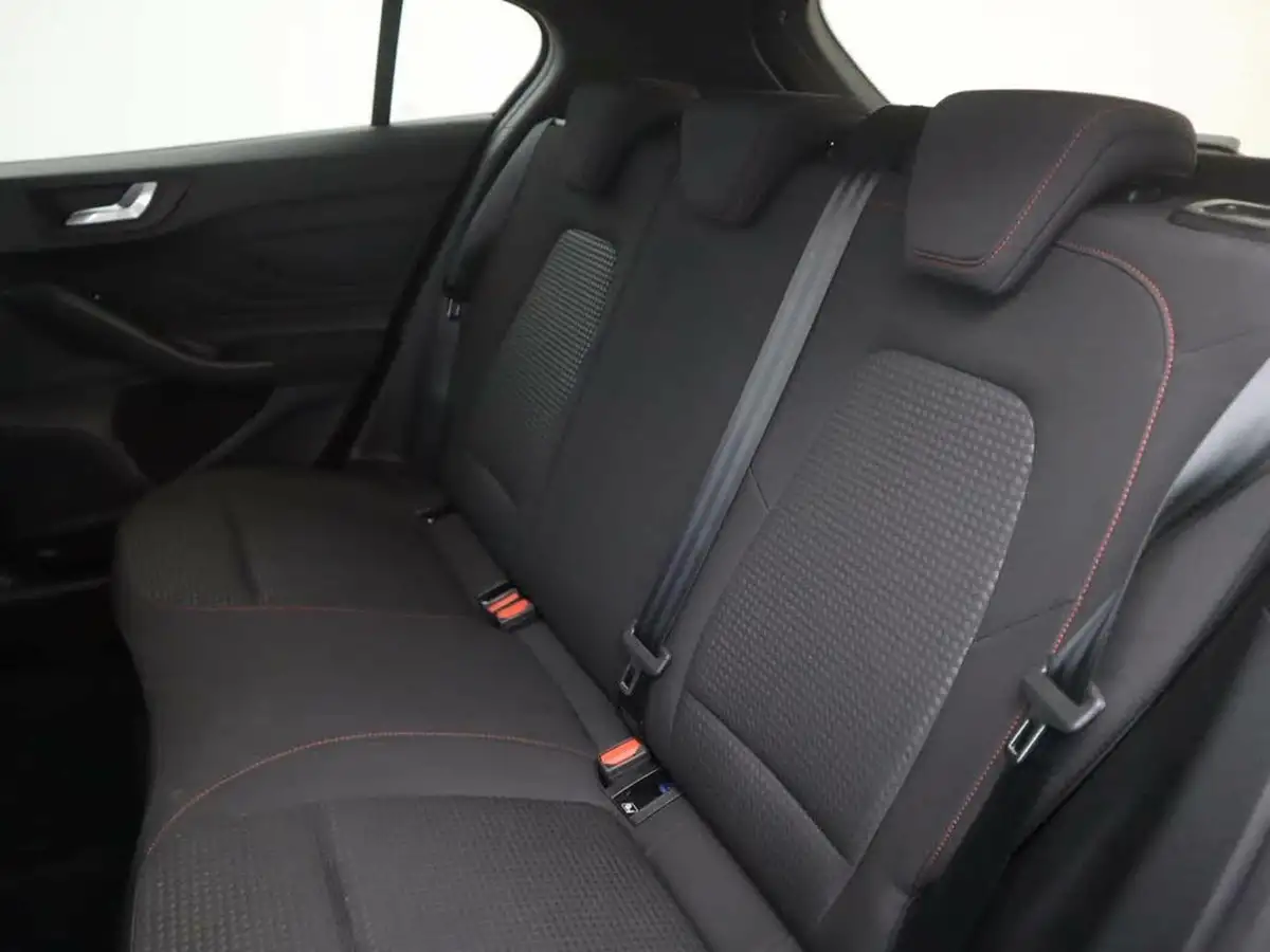2020-ford-focus-10t-st-line-edition-125ps-hybrid-mhev-hatchback-big-14