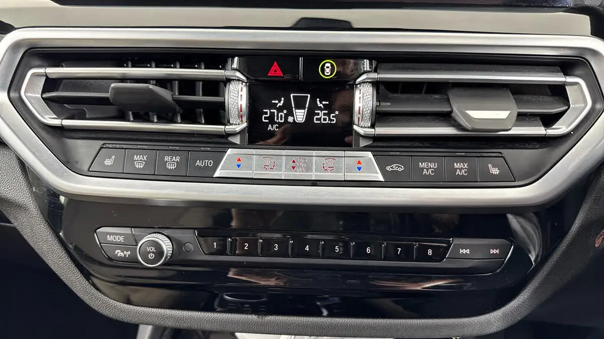 2022-bmw-ix3-e-m-sport-big-17