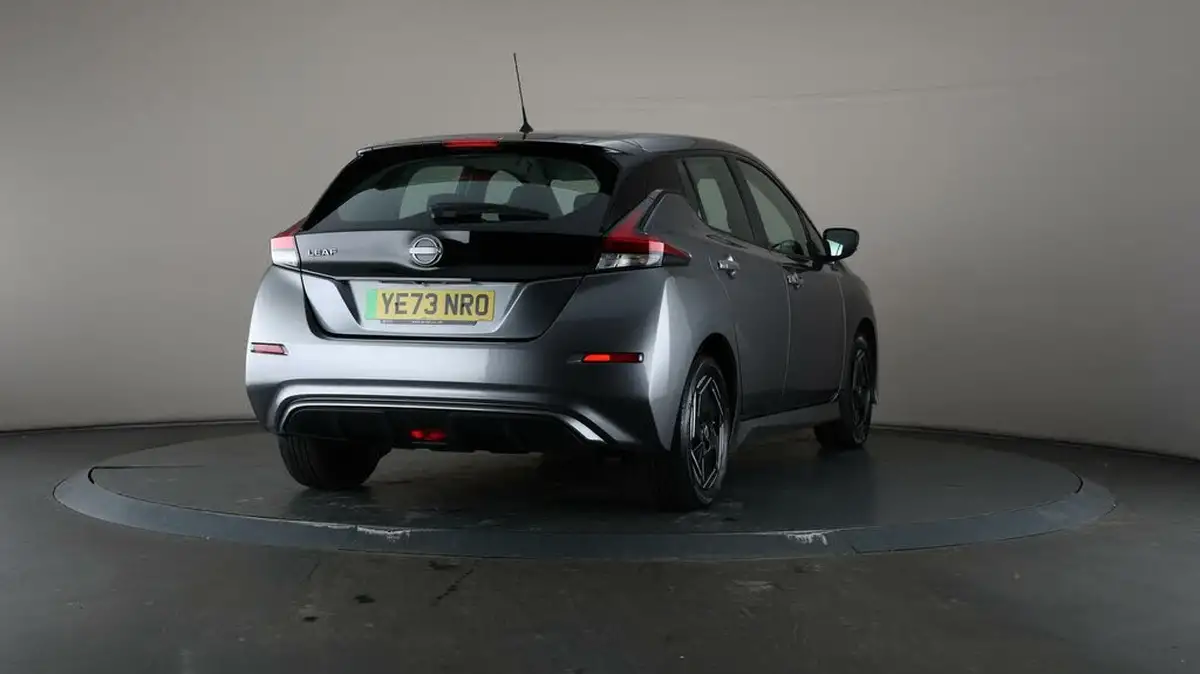 2023-nissan-leaf-e-acenta-39kwh-big-67