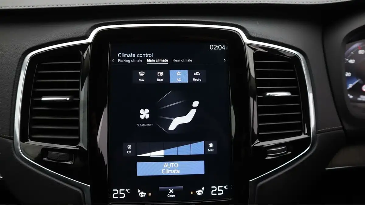 2021-volvo-xc90-20-t8-inscription-390bhp-big-12