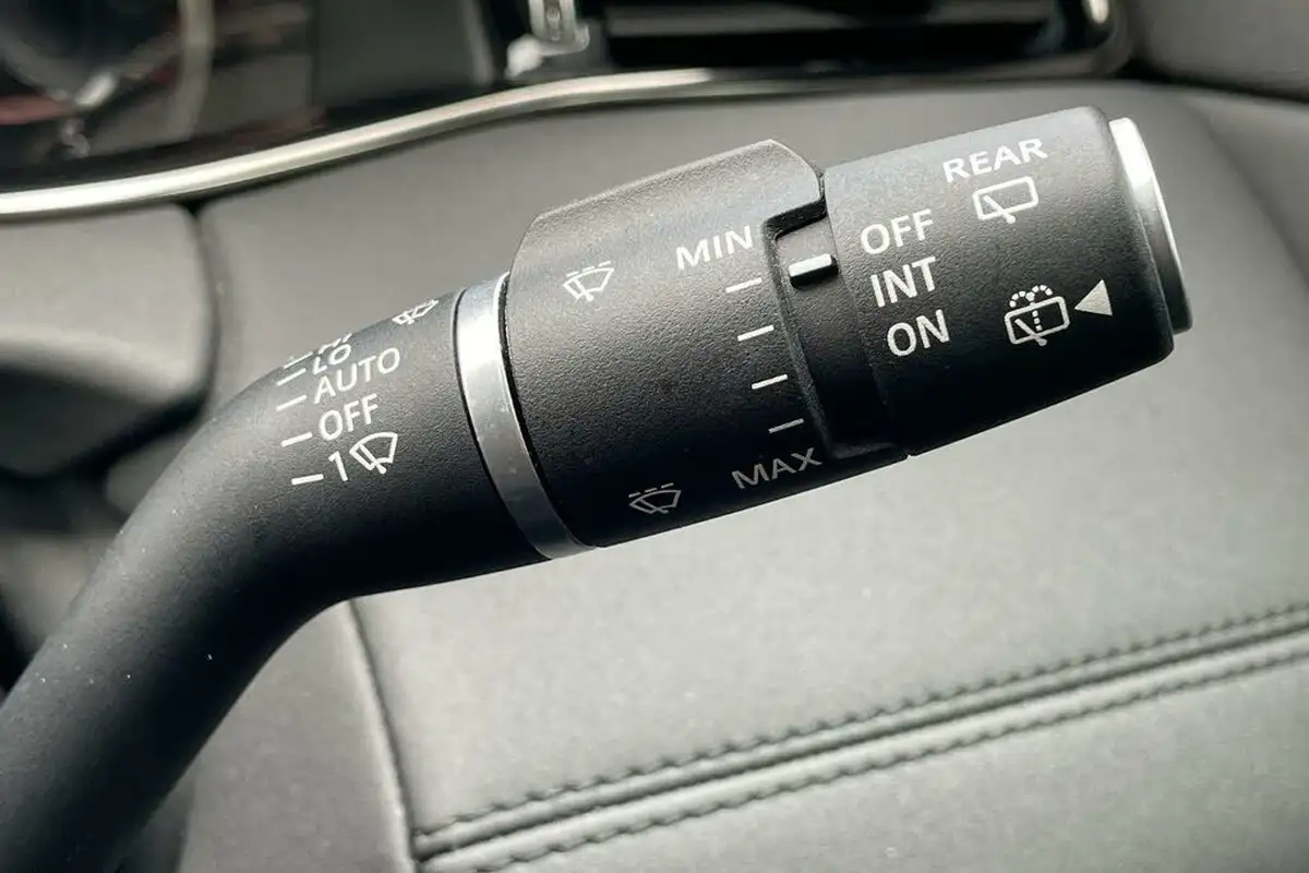 2022-land-rover-range-rover-evoque-20-d200-r-dynamic-se-big-57