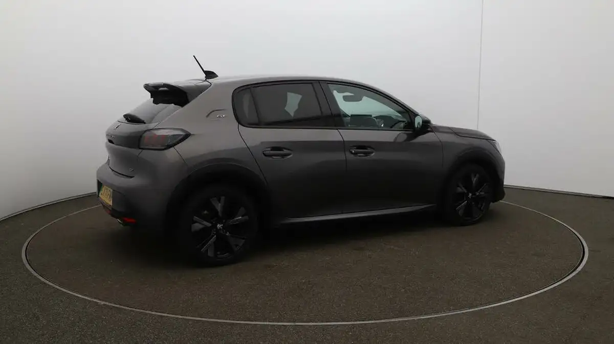 2021-peugeot-208-12-puretech-gt-100bhp-eat8-big-52