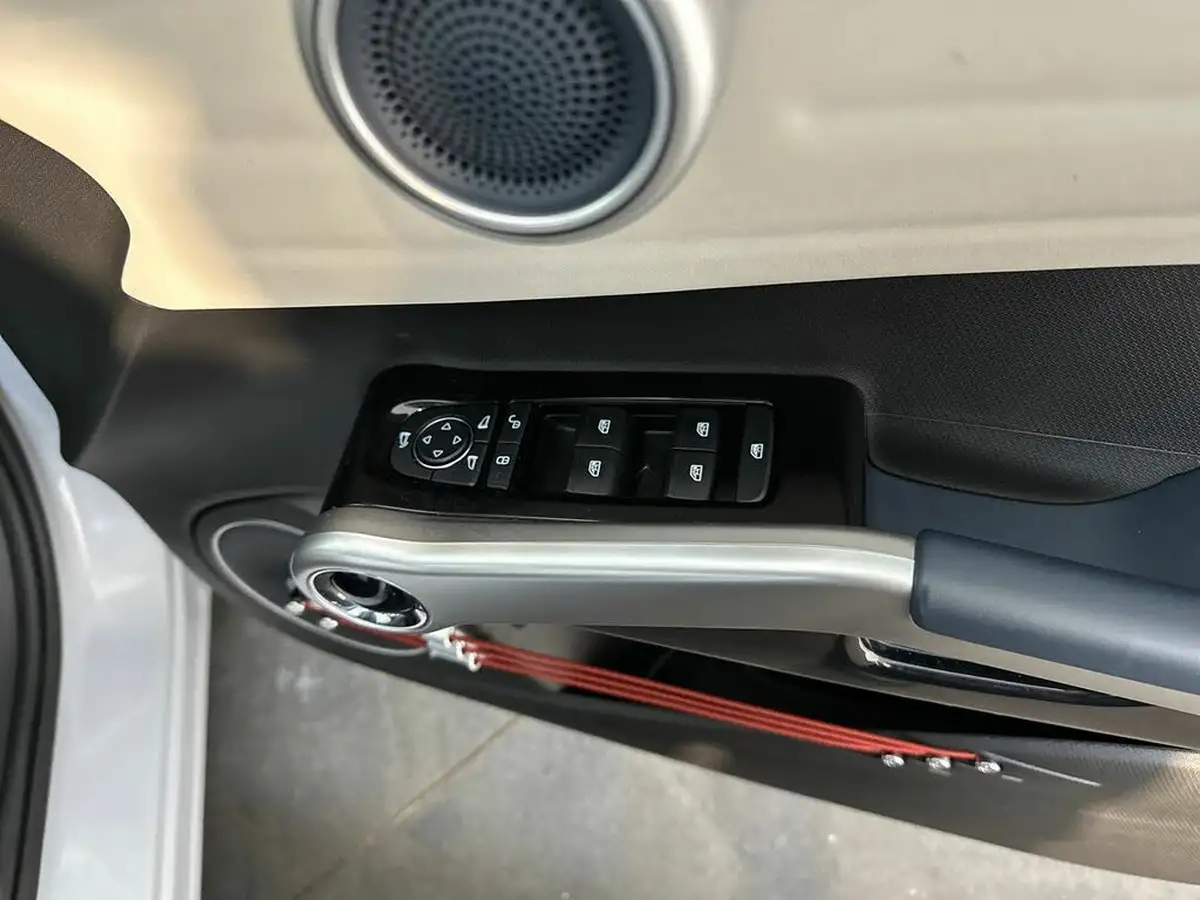 2024-byd-atto-3-e-design-big-24