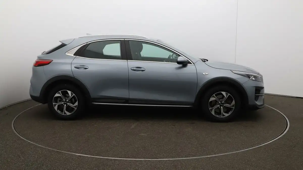 2022-kia-xceed-10-t-gdi-2-big-47