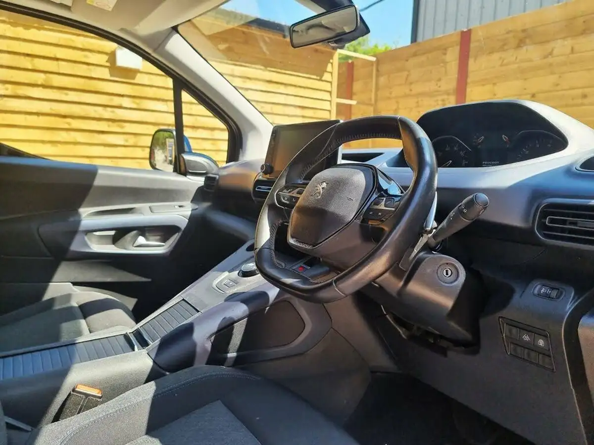 2019-peugeot-rifter-15-bluehdi-allure-130bhp-standardss-eat8-big-17