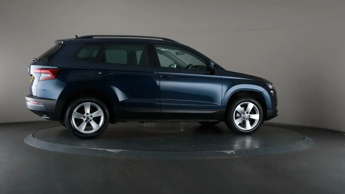 2019-skoda-karoq-16tdi-se-big-62