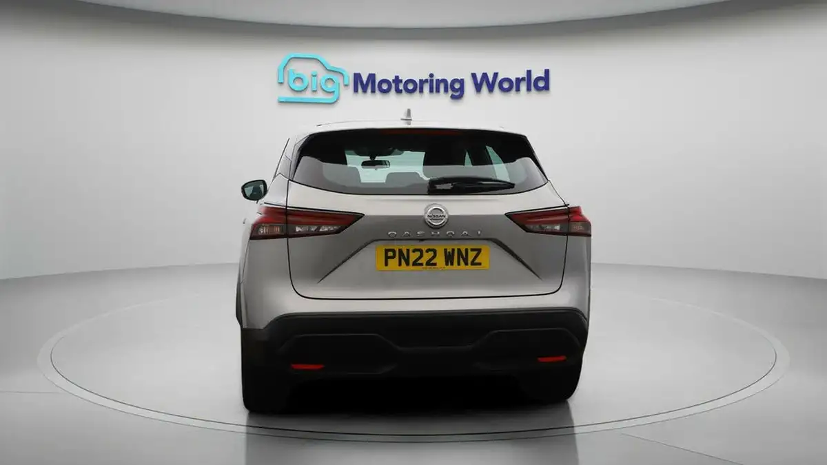 2022-nissan-qashqai-13-dig-t-acenta-premium-140ps-big-6