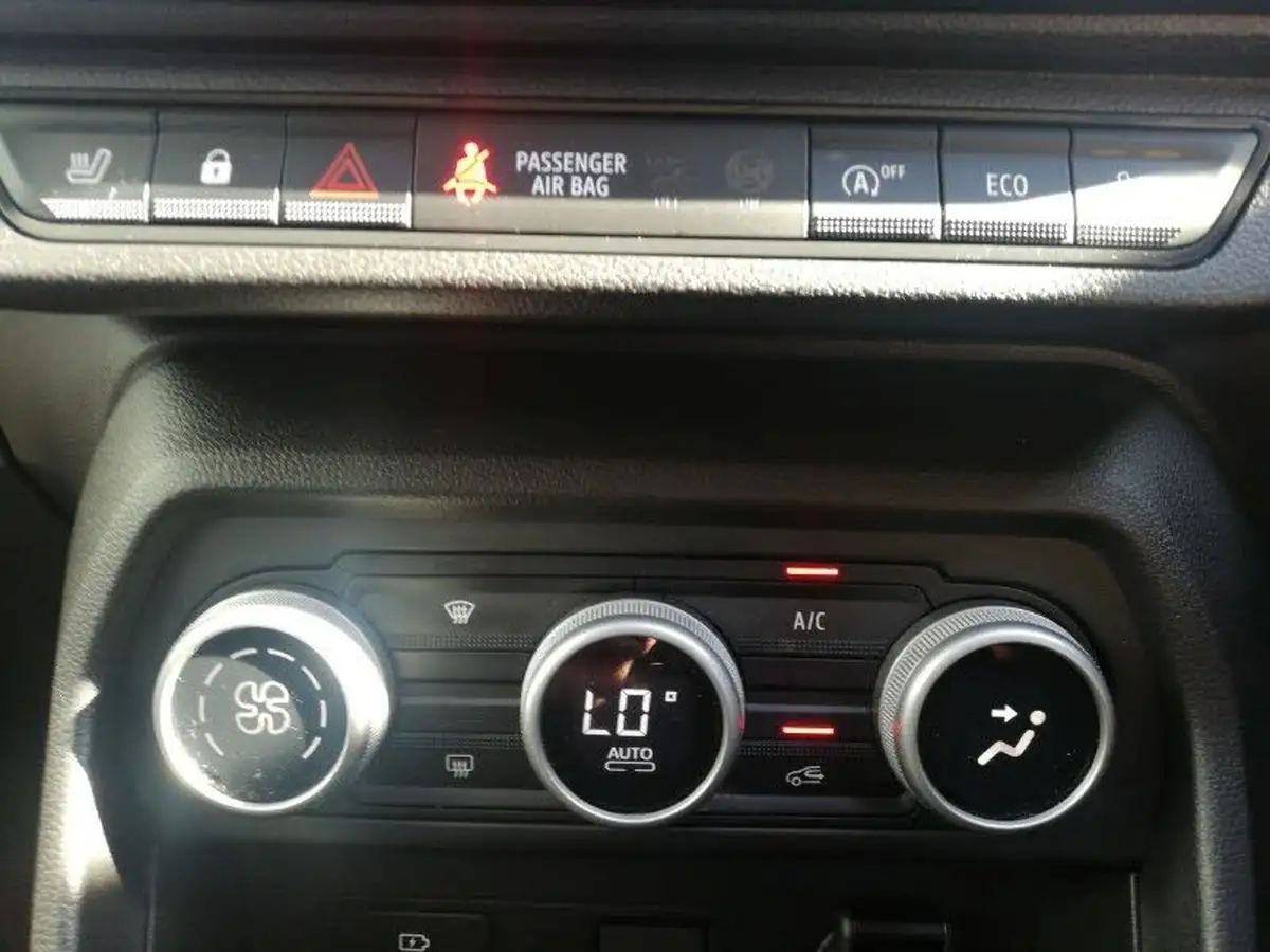 2023-dacia-sandero-stepway-10-tce-essential-90bhp-big-15