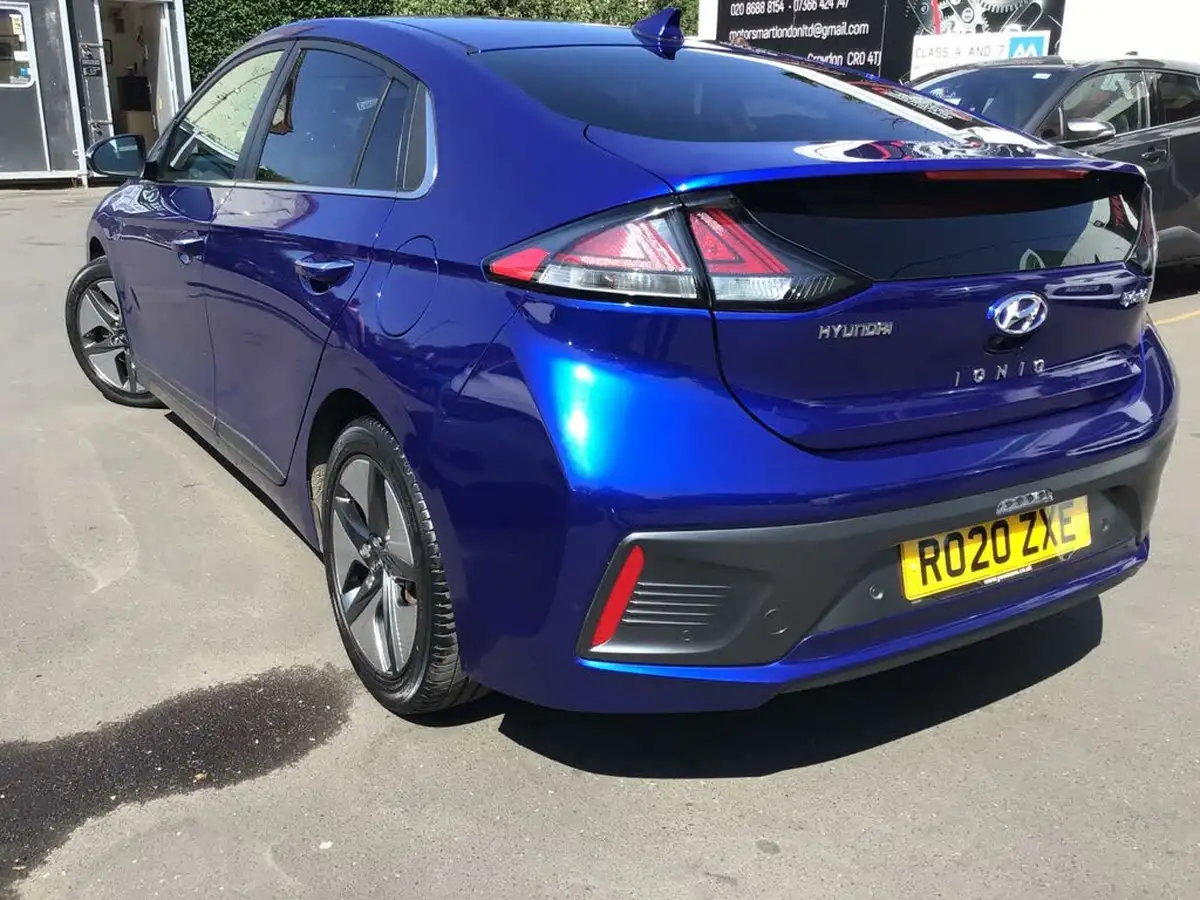 2020-hyundai-ioniq-16-gdi-premium-se-hybrid-big-54
