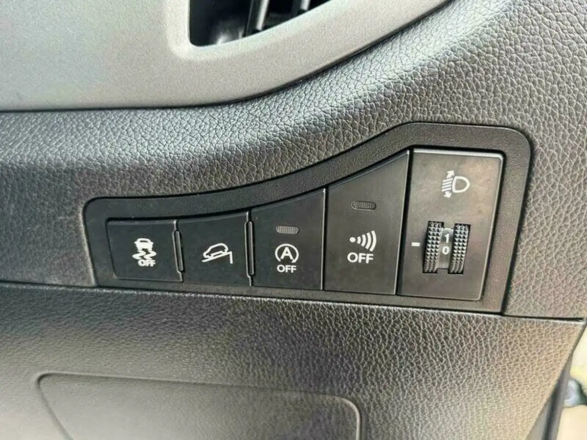 2016-kia-sportage-16-gdi-2-133bhp-big-25