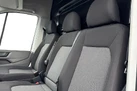 2024-volkswagen-crafter-small-14