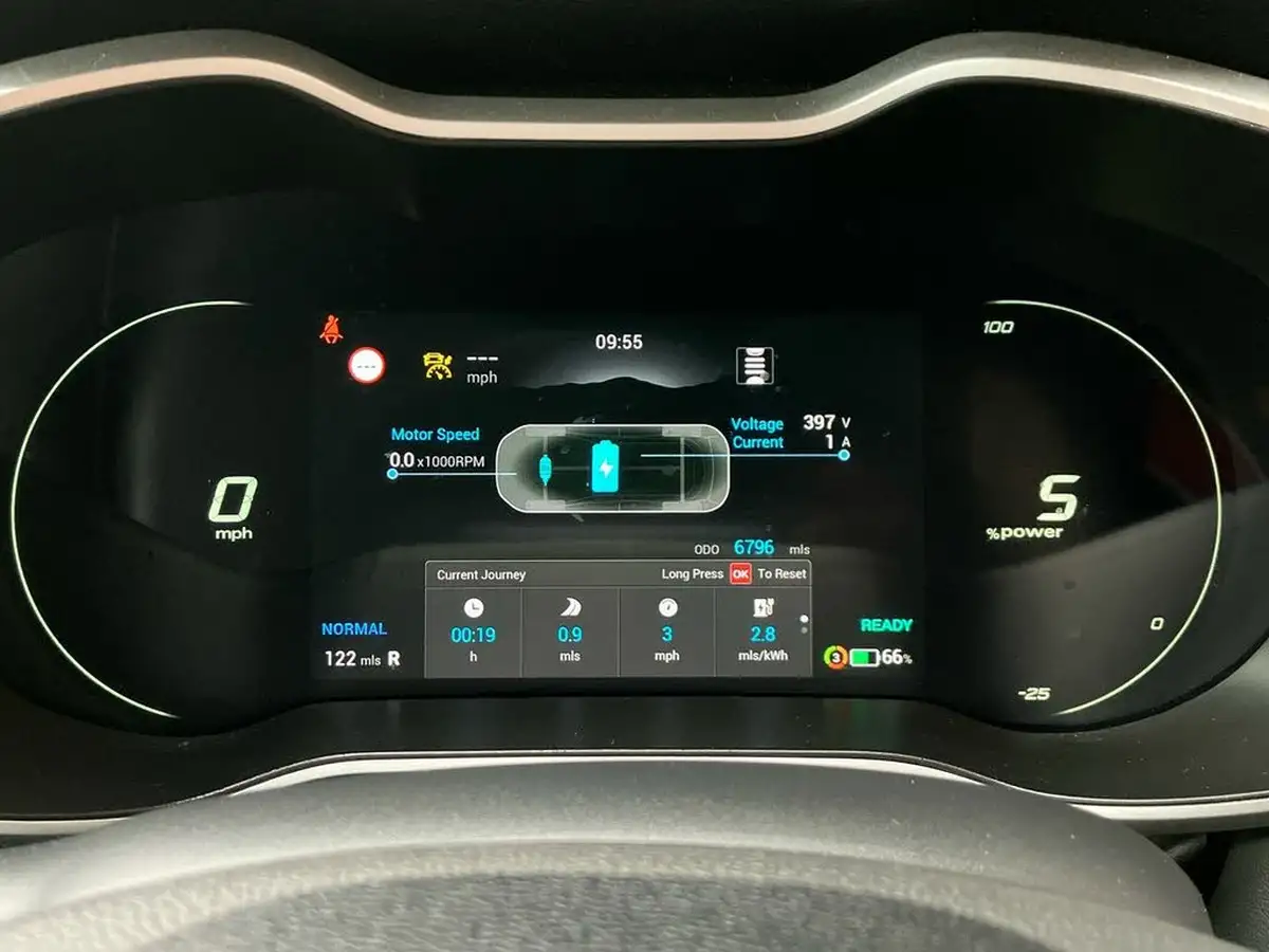 2023-mg-zs-suv-e-se-ev-176ps-big-15