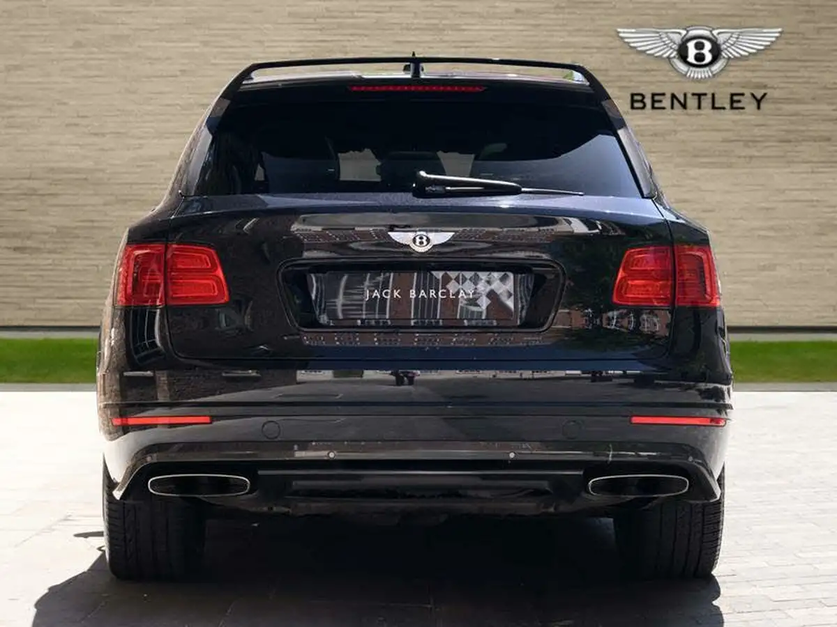 2016-bentley-bentayga-60-w12-big-7
