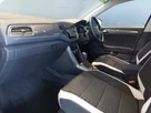 2021-volkswagen-t-roc-20-tsi-sel-small-4