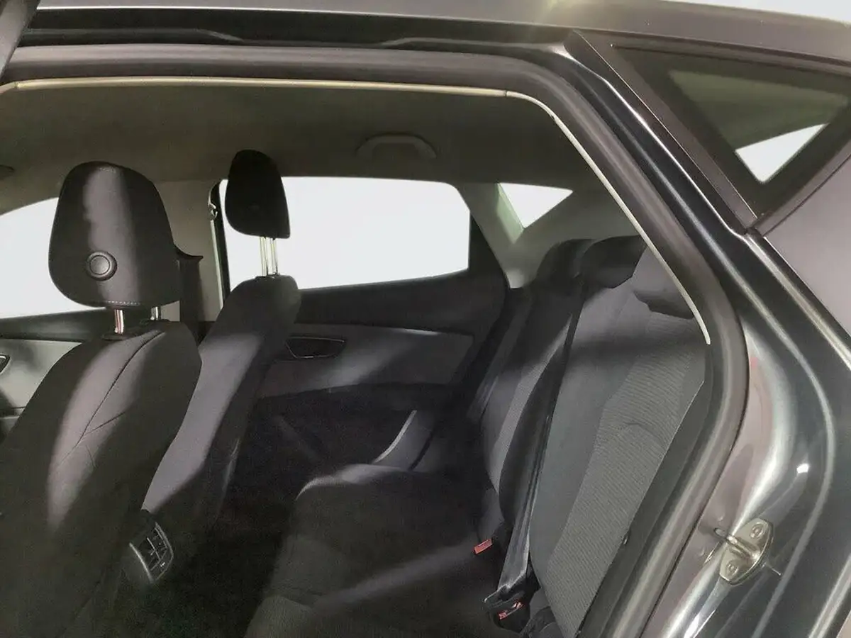 2018-seat-leon-10-tsi-se-technology-hatchback-dsg-big-14