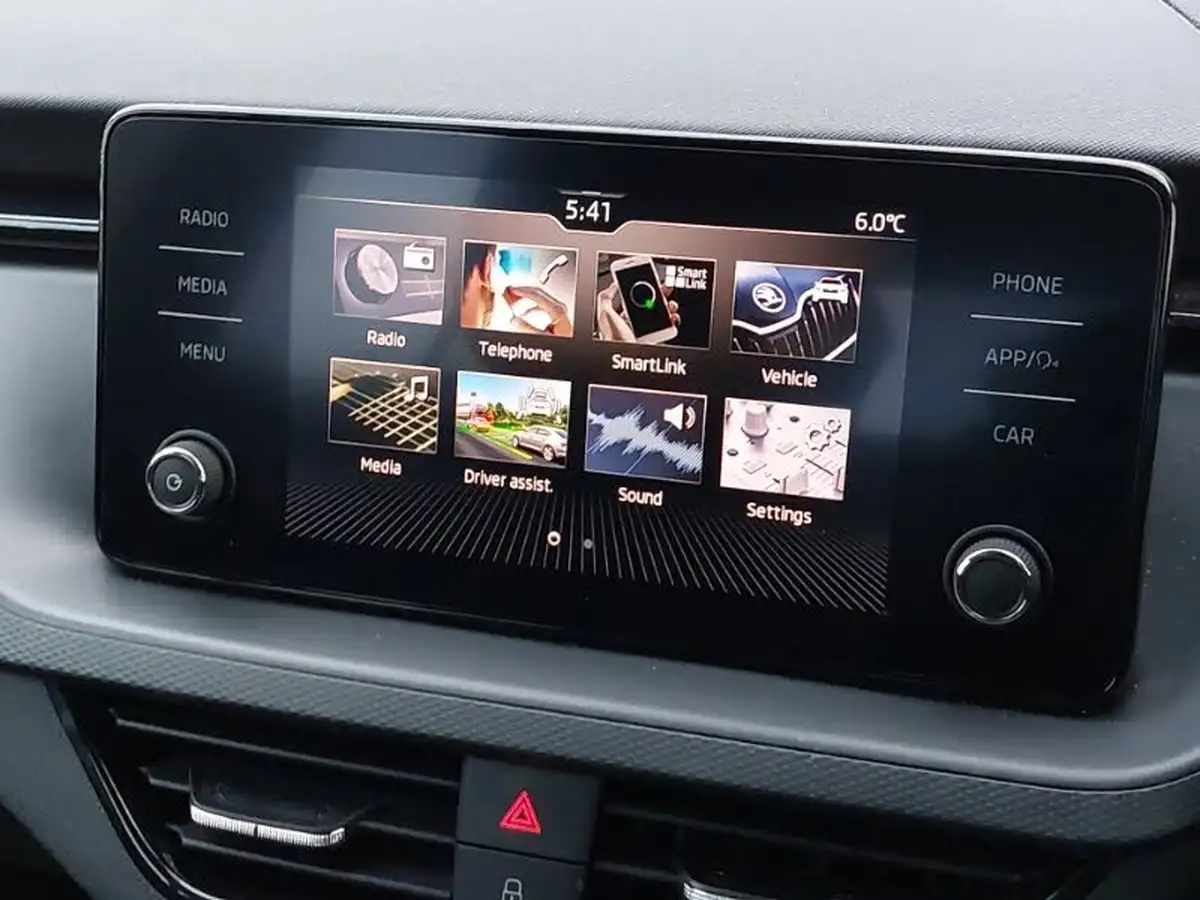2020-skoda-kamiq-10-tsi-se-115ps-dsg-big-14