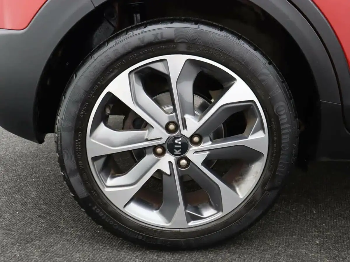 2019-kia-stonic-10-t-gdi-4-big-26