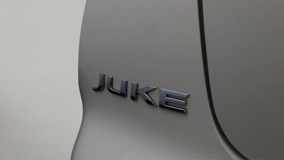 2019-nissan-juke-16-tekna-112ps-xtronic-cvt-big-20
