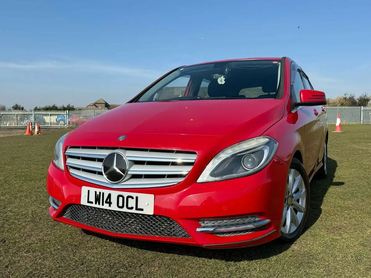 2014-mercedes-benz-b-class-big-0