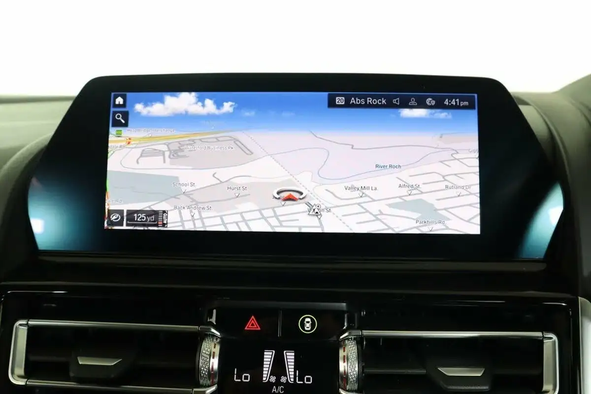2022-bmw-8-series-30-840i-m-sport-convertible-2d-big-37