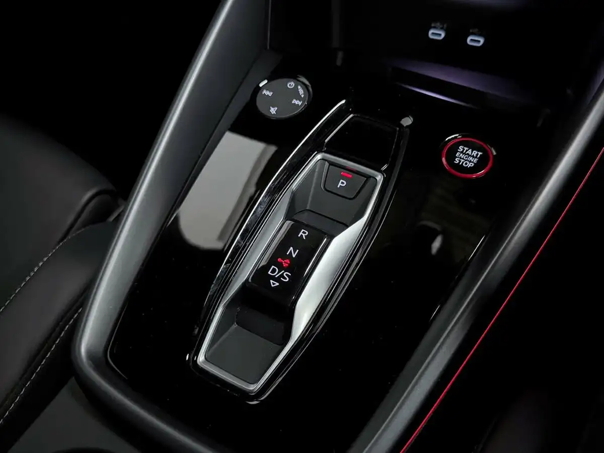 2024-audi-s3-big-30