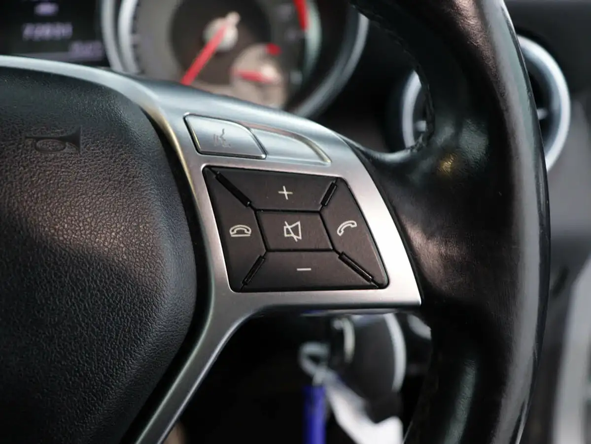 2012-mercedes-benz-slk-21td-slk250-amg-sport-blue-f-big-34