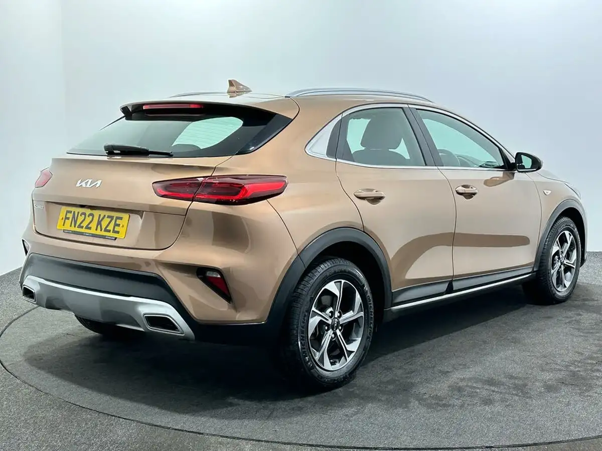 2022-kia-xceed-10-t-gdi-2-big-7
