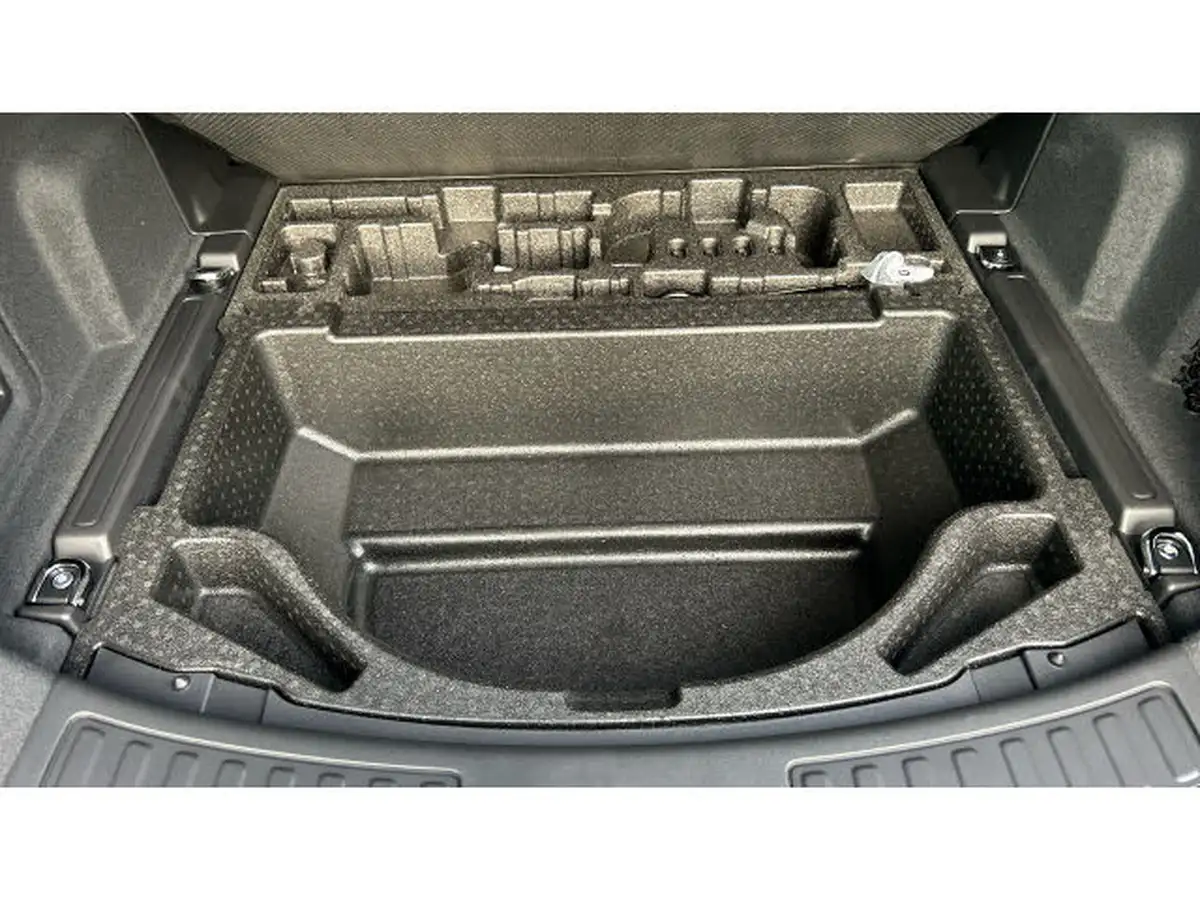 2024-land-rover-discovery-sport-20-d200-dynamic-se-big-21