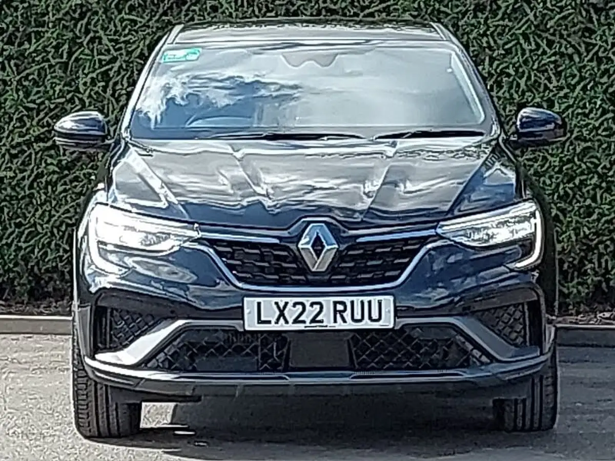 2022-renault-arkana-13-tce-rs-line-big-18