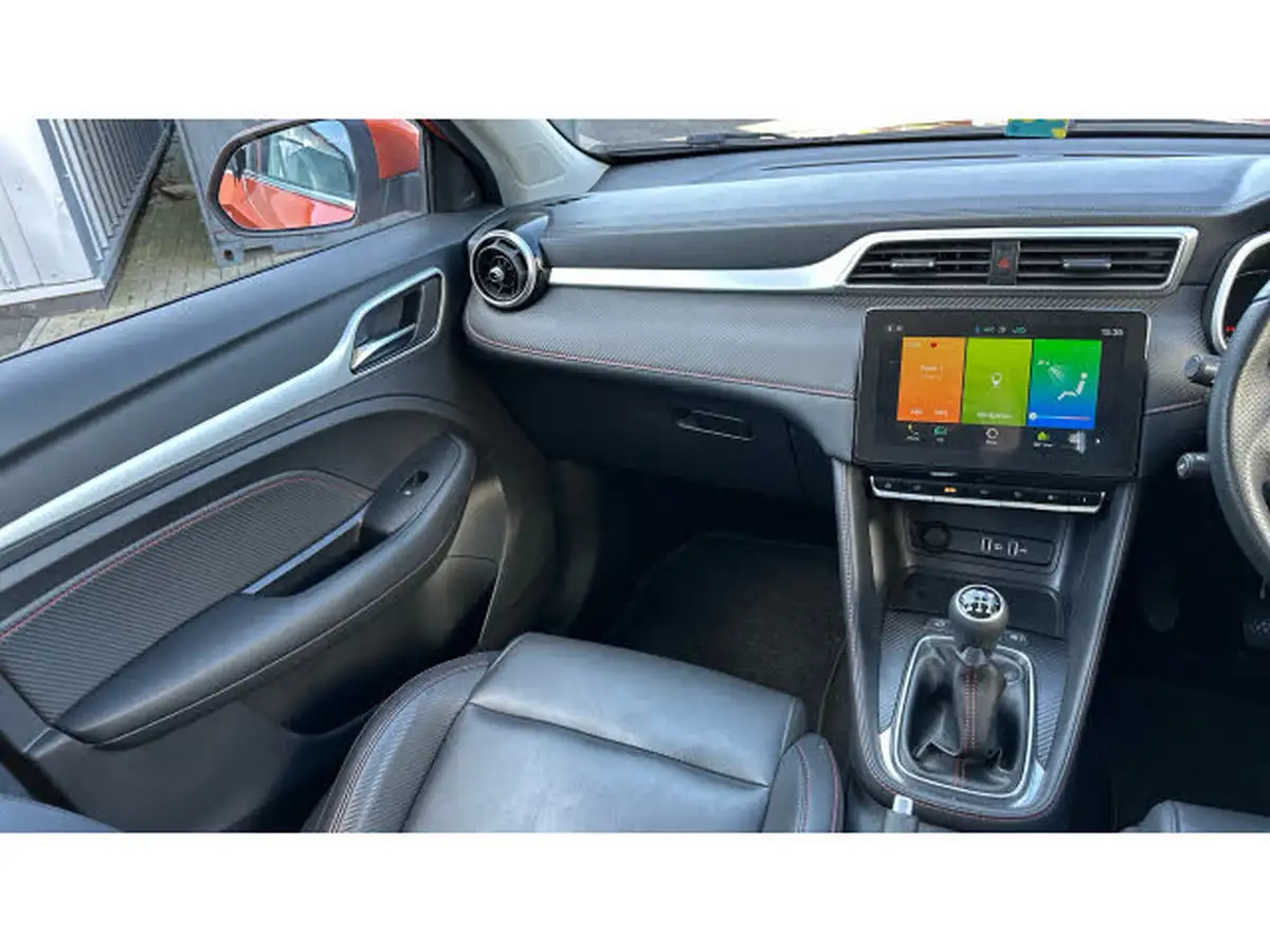 2023-mg-zs-suv-15-vti-tech-exclusive-big-13