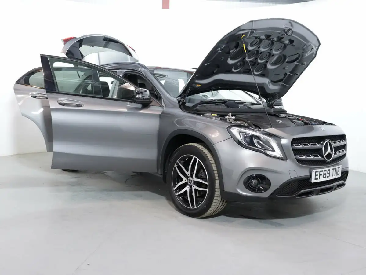 2020-mercedes-benz-gla-class-16-gla-180-urban-edition-7g-dct-big-51