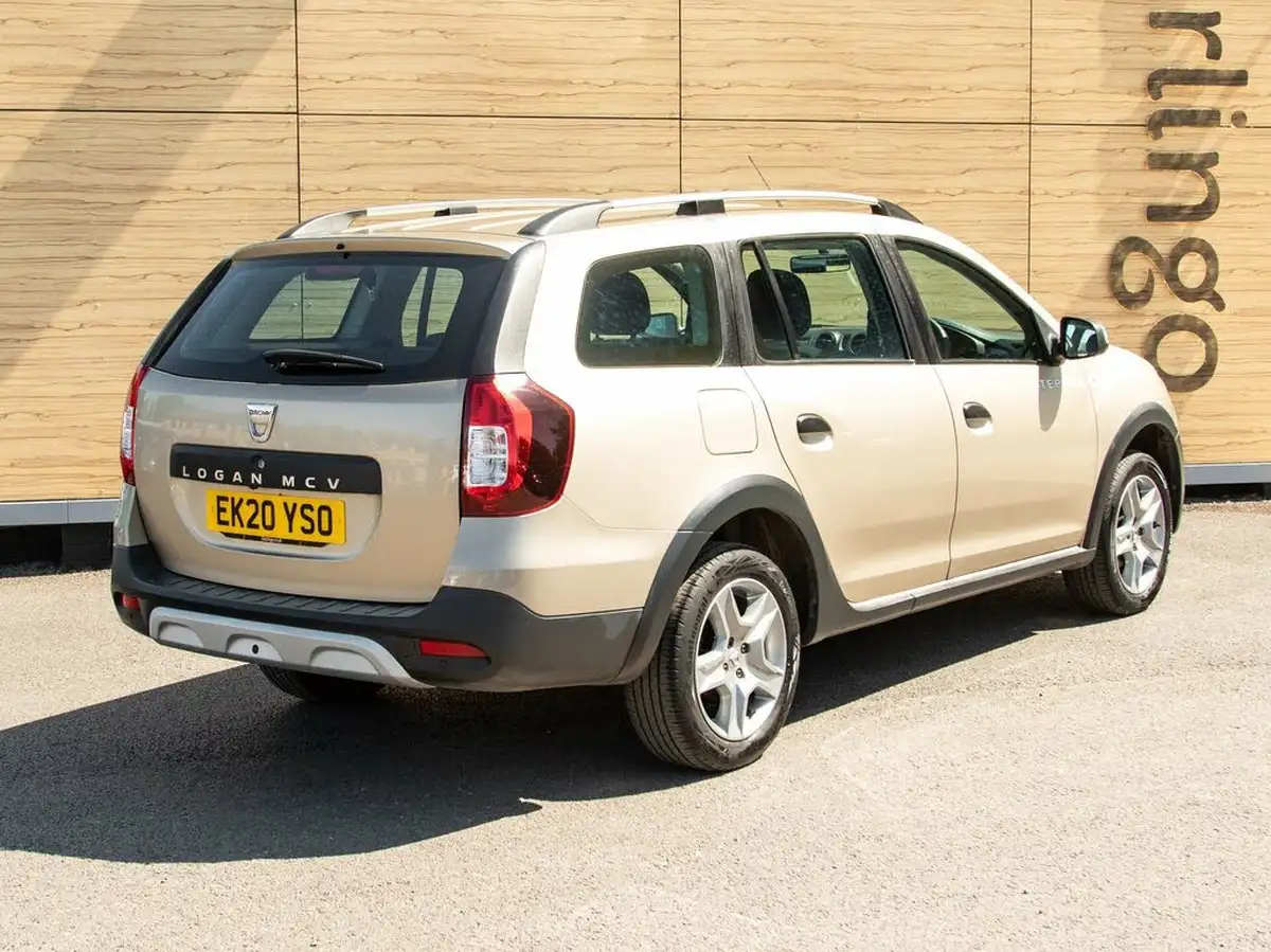 2020-dacia-logan-mcv-stepway-09-tce-comfort-big-1