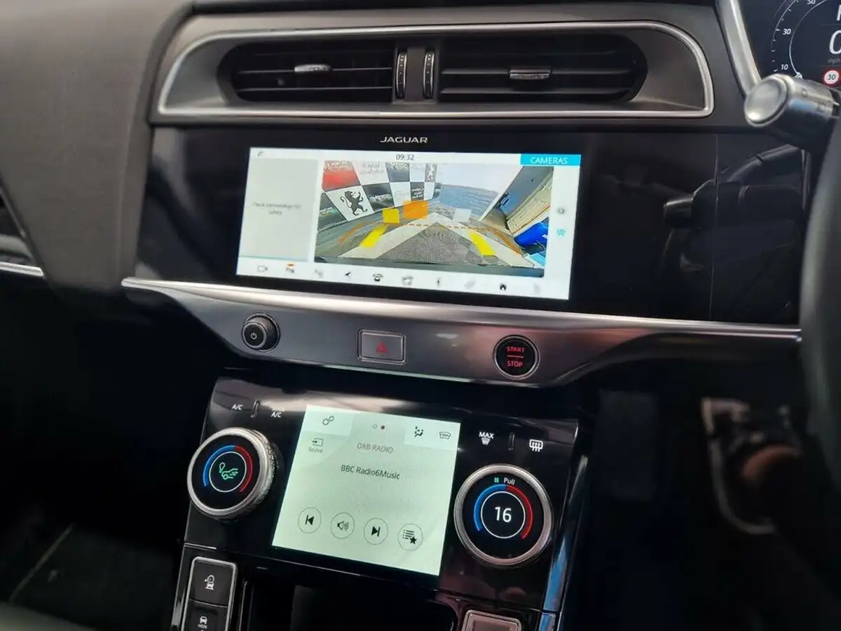 2019-jaguar-i-pace-ev400-s-big-44