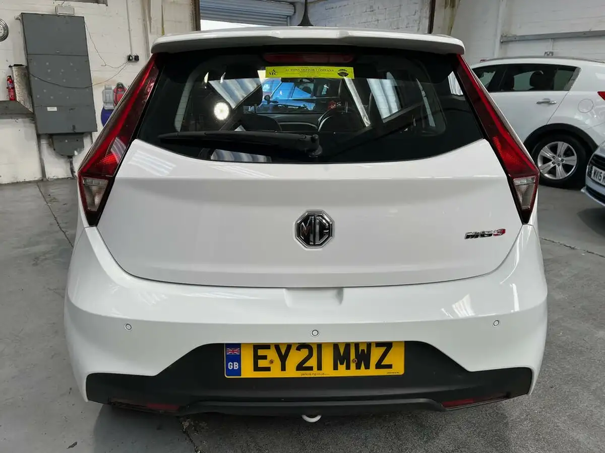 2021-mg-mg3-15-vti-tech-exclusive-nav-big-5