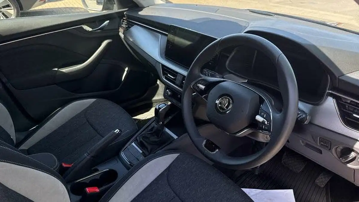 2023-skoda-scala-15-tsi-se-l-dsg-big-5